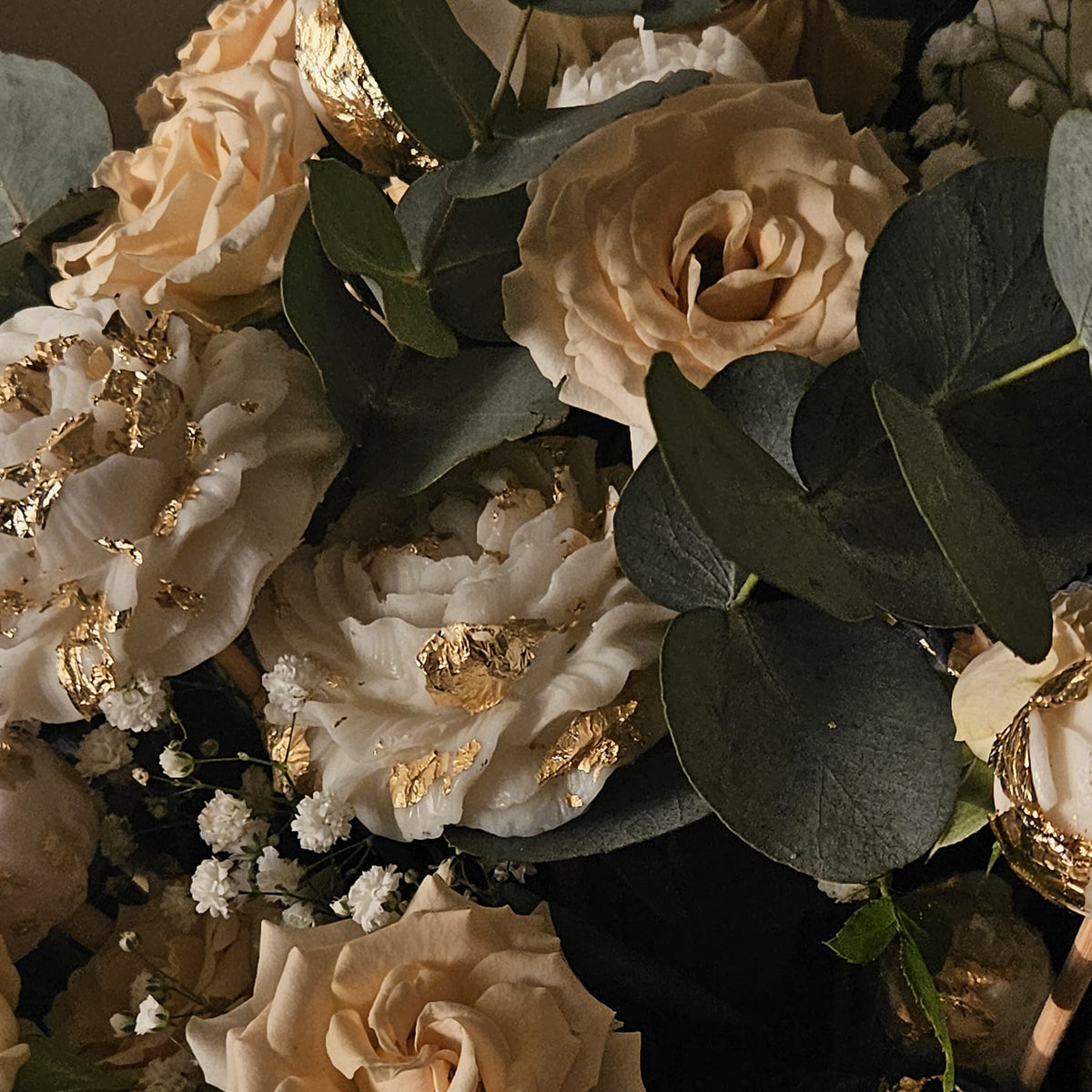 Luxury Hybrid Bouquet (35-40 Floral Candle & Fresh Baby Roses)